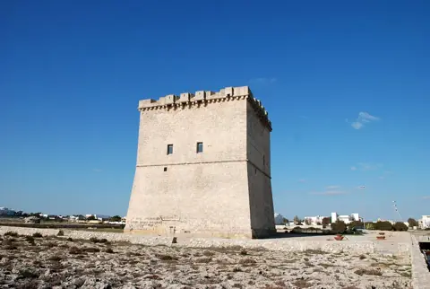Torre Lapillo